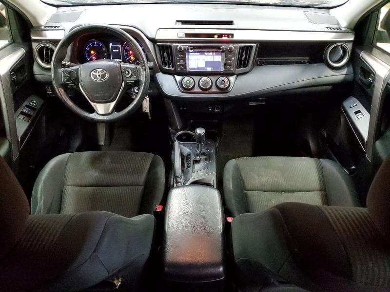 2018 TOYOTA RAV4 LE 8