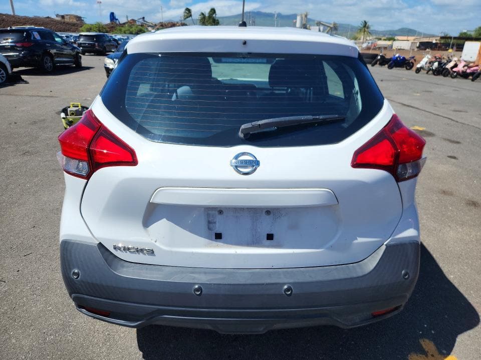 2020 NISSAN KICKS S 6
