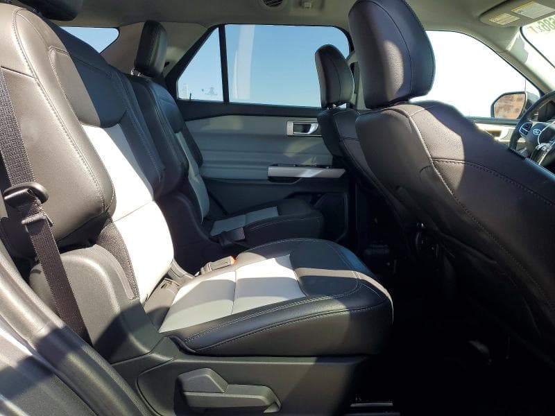 2024 FORD EXPLORER XLT 10