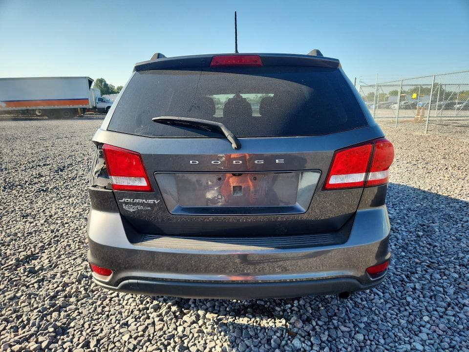 2019 DODGE JOURNEY SE 6