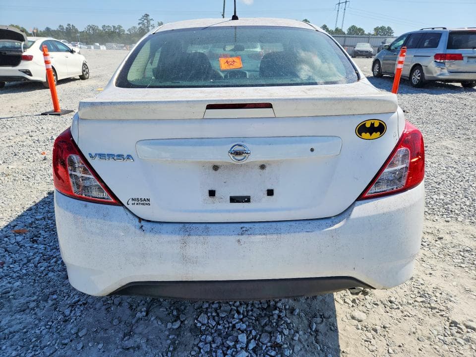 2018 NISSAN VERSA S PLUS 6