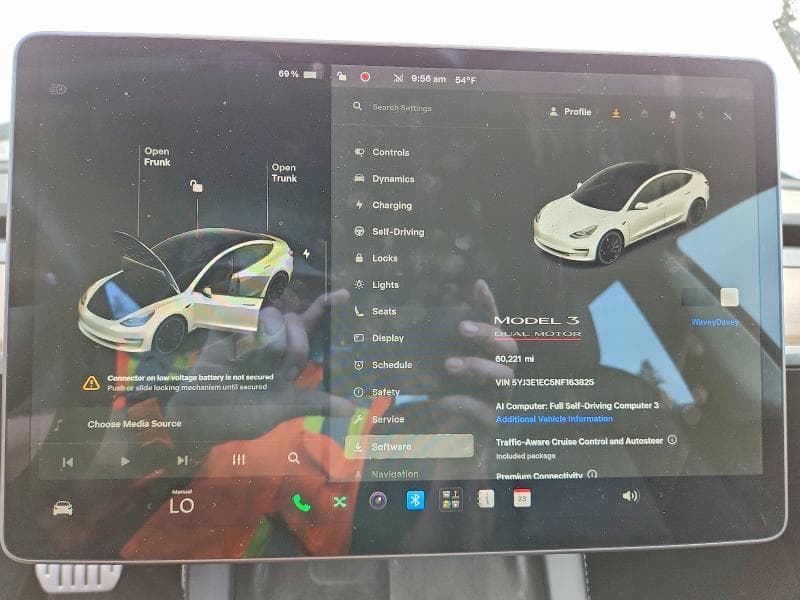 2022 TESLA MODEL 3 9