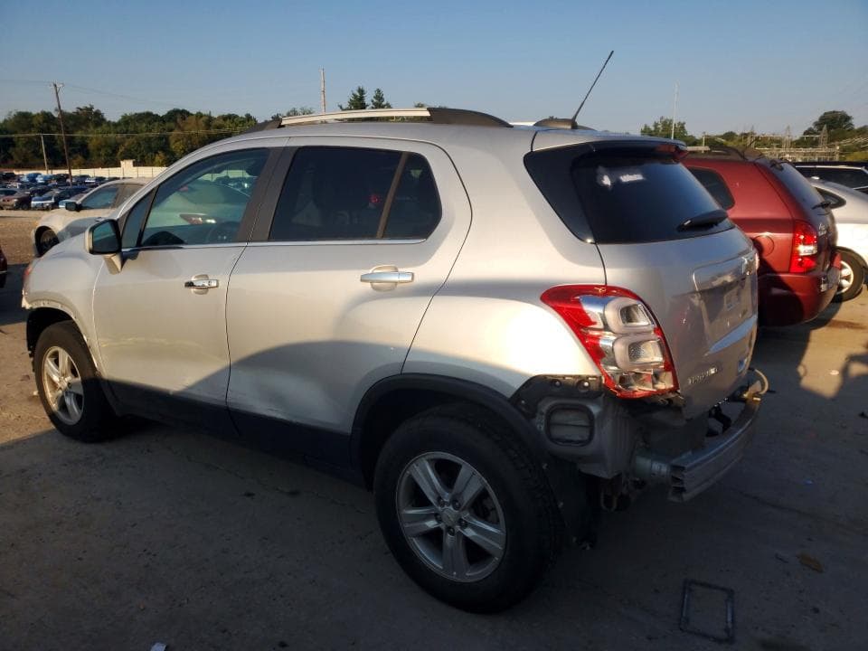 2020 CHEVROLET TRAX 1LT 2
