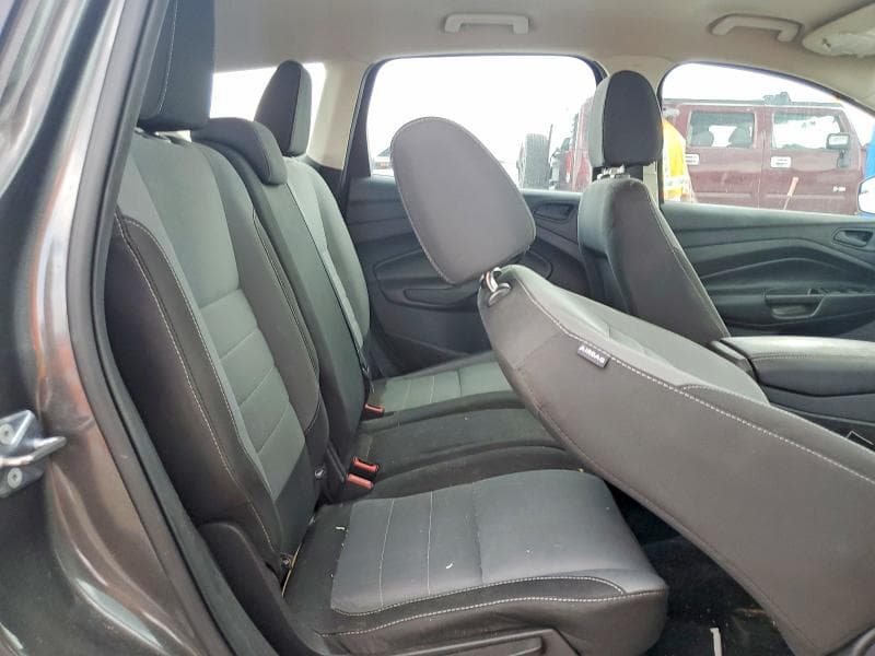 2017 FORD ESCAPE S 10
