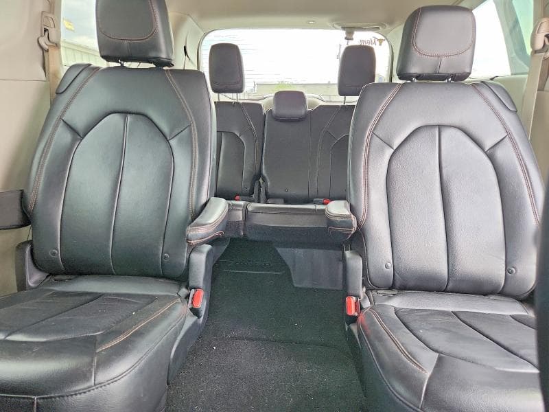 2017 CHRYSLER PACIFICA TOURING L 10