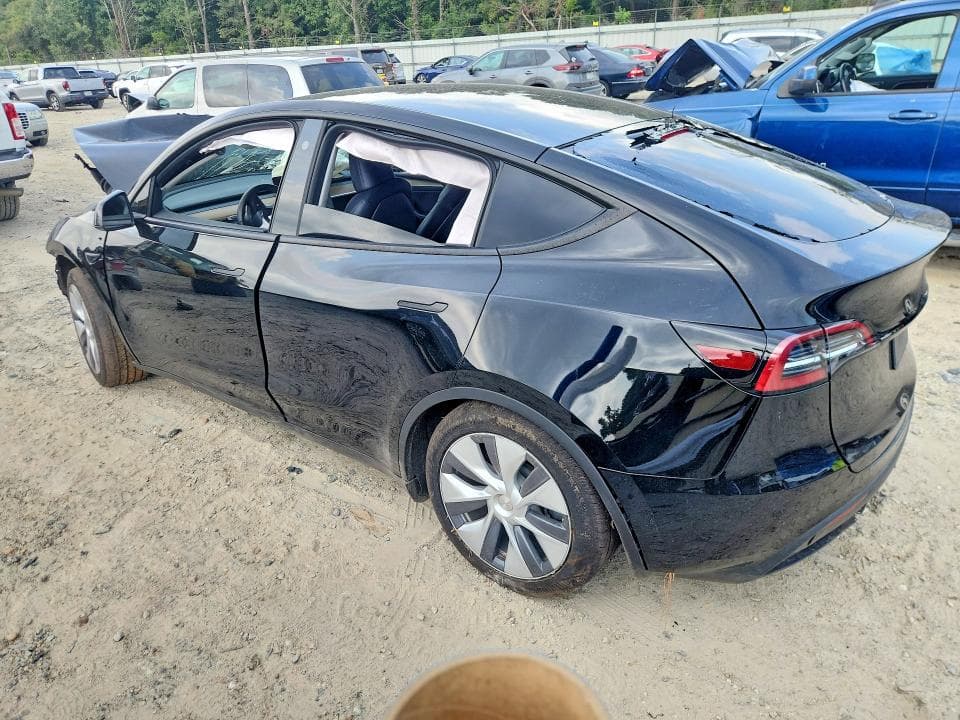 2023 TESLA MODEL Y 2