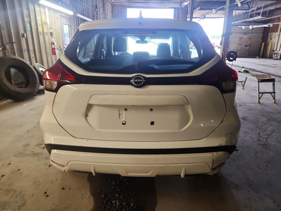 2023 NISSAN KICKS S 6