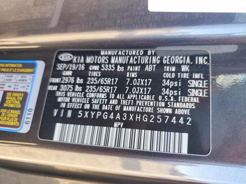 2017 KIA SORENTO LX 12