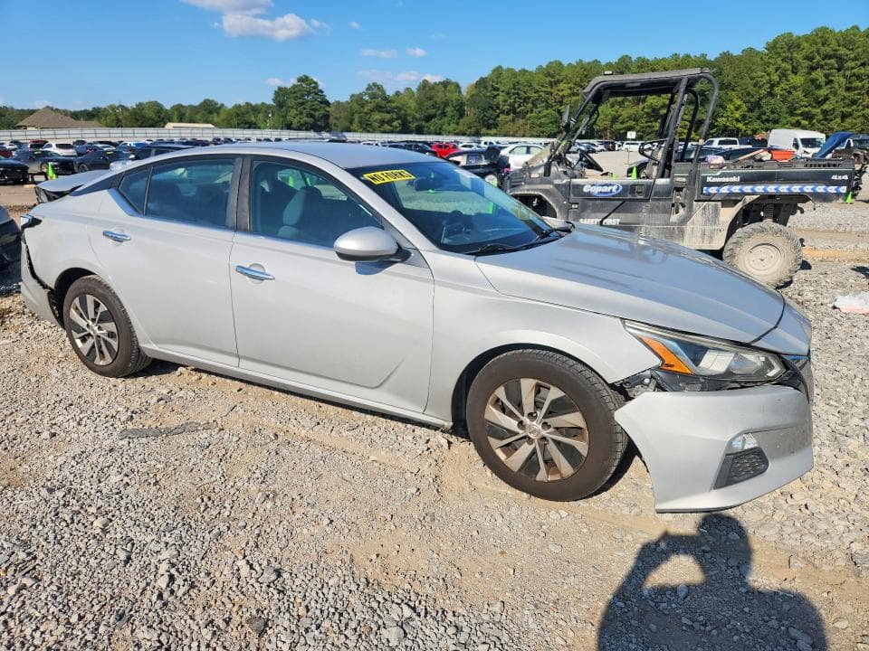 2020 NISSAN ALTIMA S 4