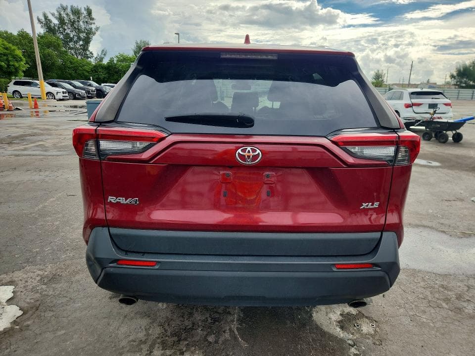 2019 TOYOTA RAV4 XLE PREMIUM 6