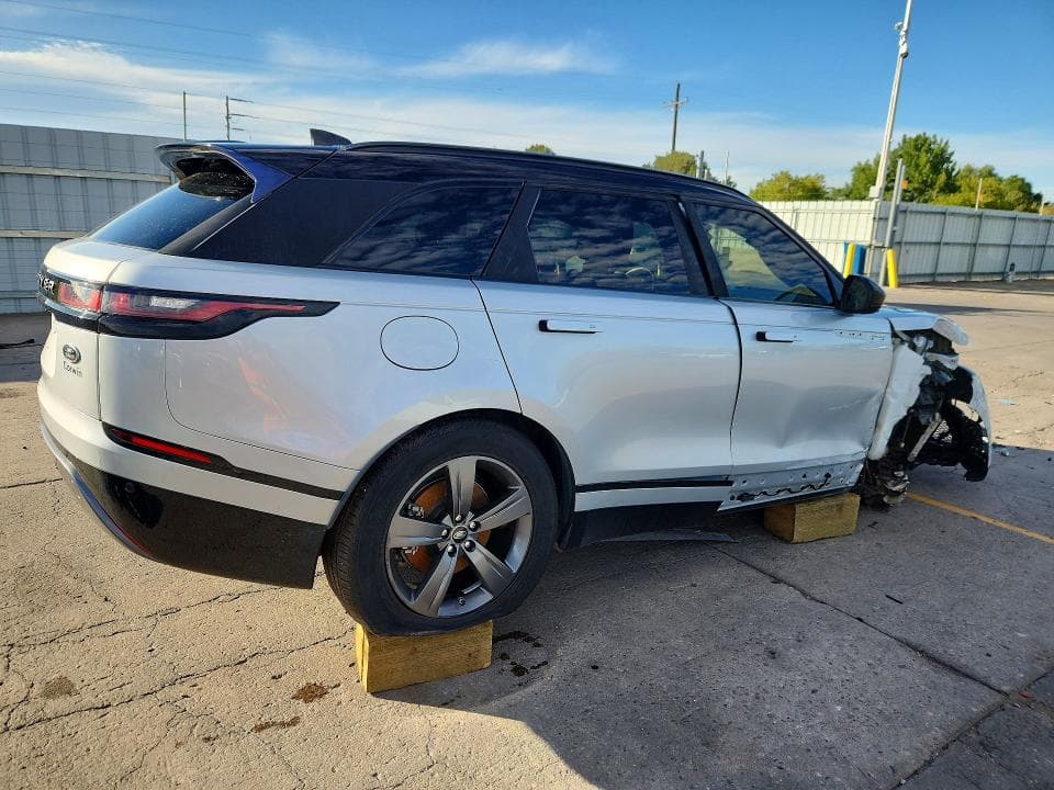 2020 LAND ROVER RANGE ROVER VELAR R-DYNAMIC S 3