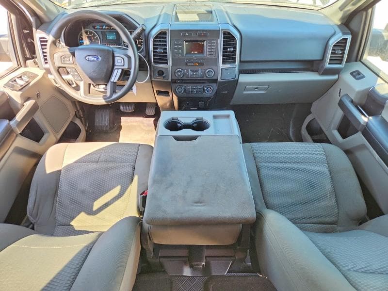 2017 FORD F150 SUPERCREW 8