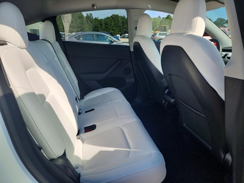 2023 TESLA MODEL Y 10