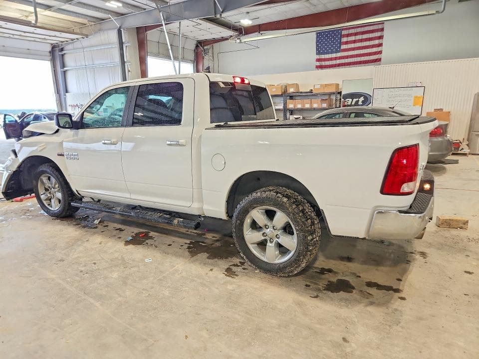 2018 RAM 1500 SLT 2