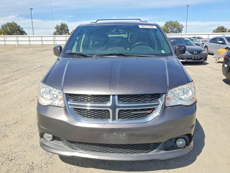 2017 DODGE GRAND CARAVAN SXT 5