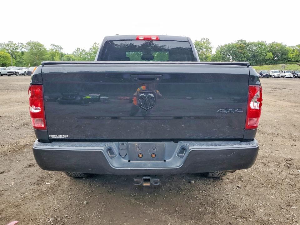 2018 RAM 1500 ST 6