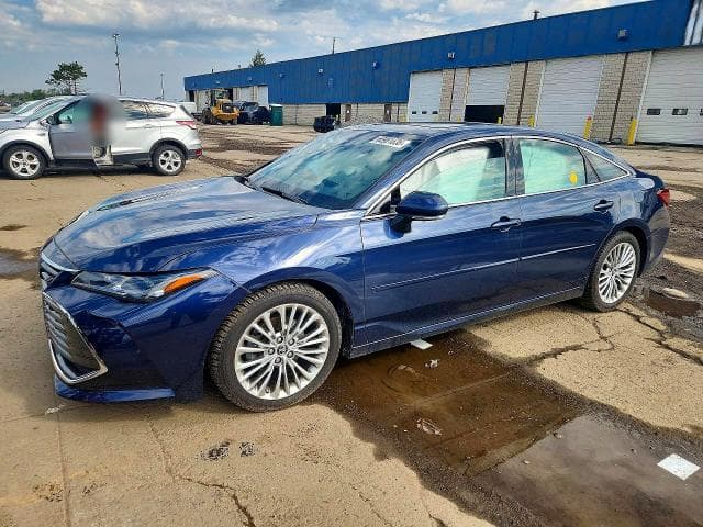 2019 TOYOTA AVALON LIMITED - 1