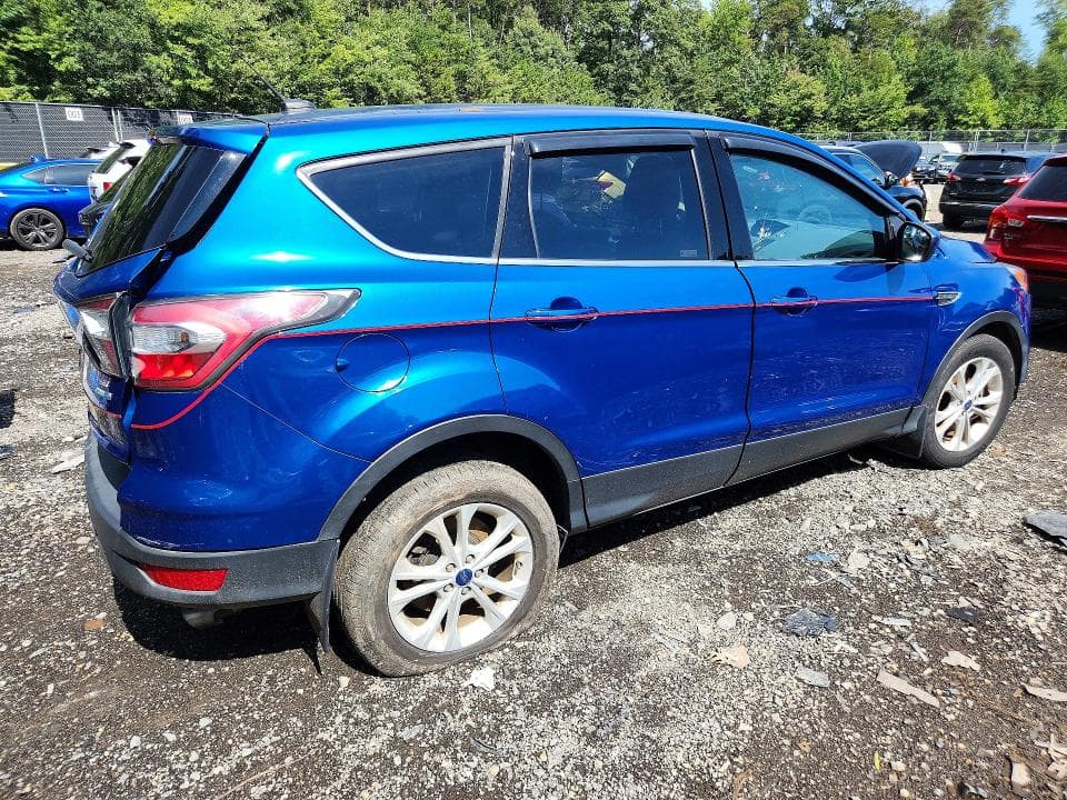 2017 FORD ESCAPE SE 3