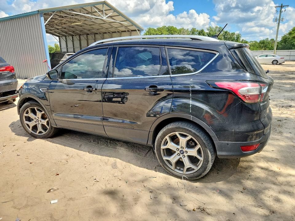 2018 FORD ESCAPE TITANIUM 2