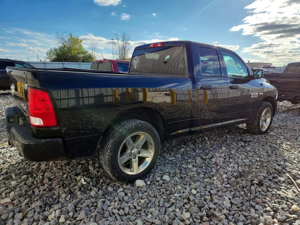 2017 RAM 1500 ST 3