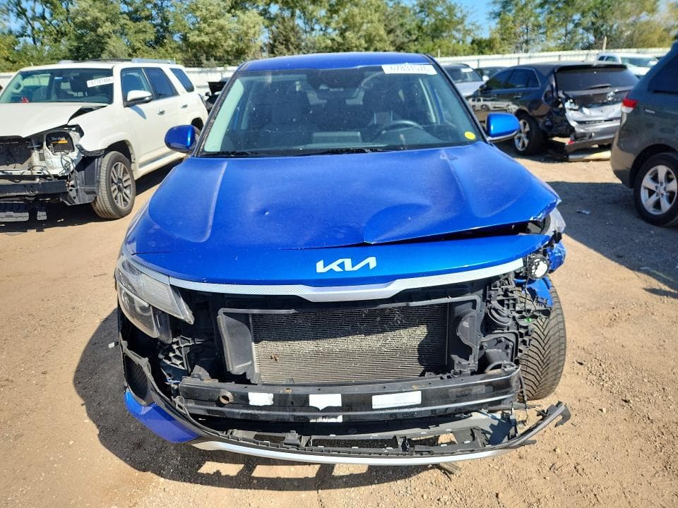 2023 KIA SELTOS LX 5