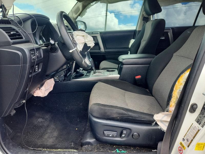 2019 TOYOTA 4RUNNER SR5 7