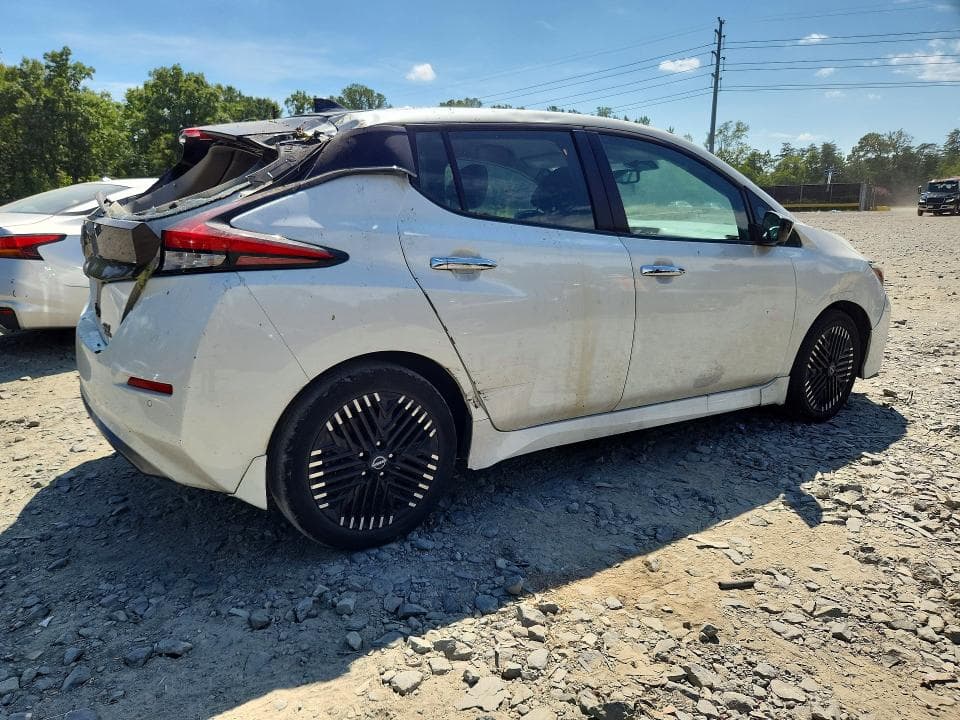 2024 NISSAN LEAF SV PLUS 3