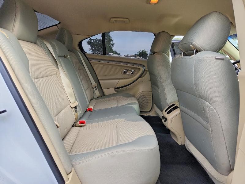 2018 FORD TAURUS SEL 10