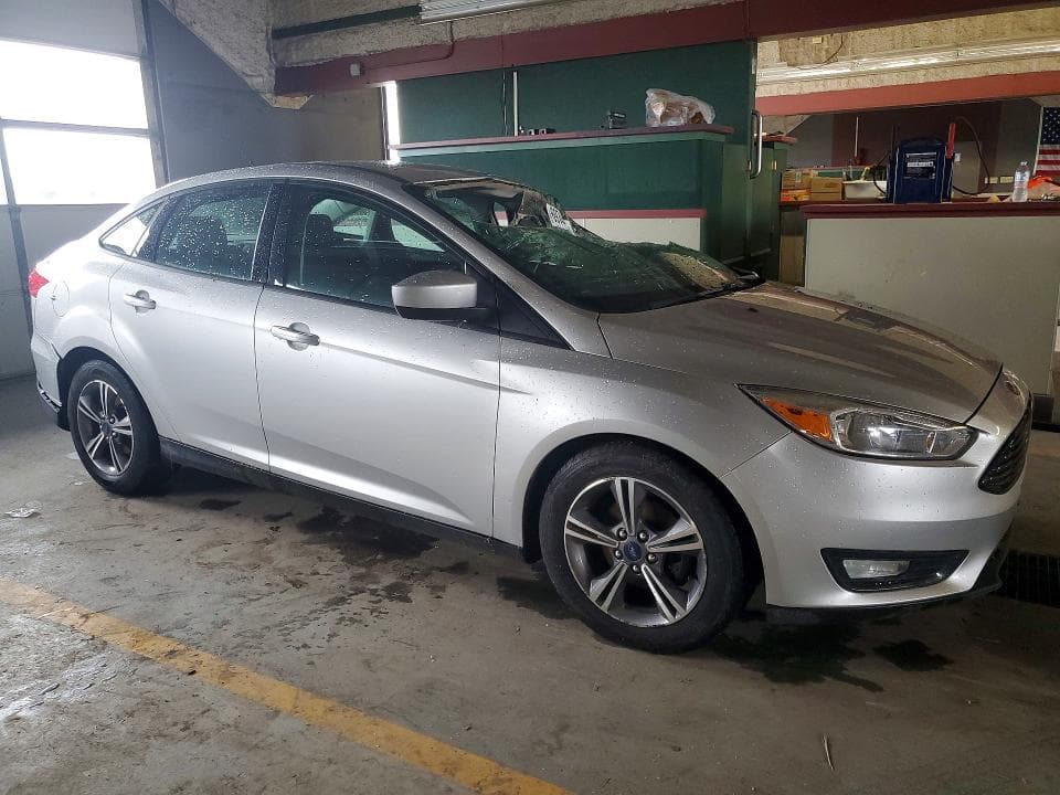 2018 FORD FOCUS SE 4