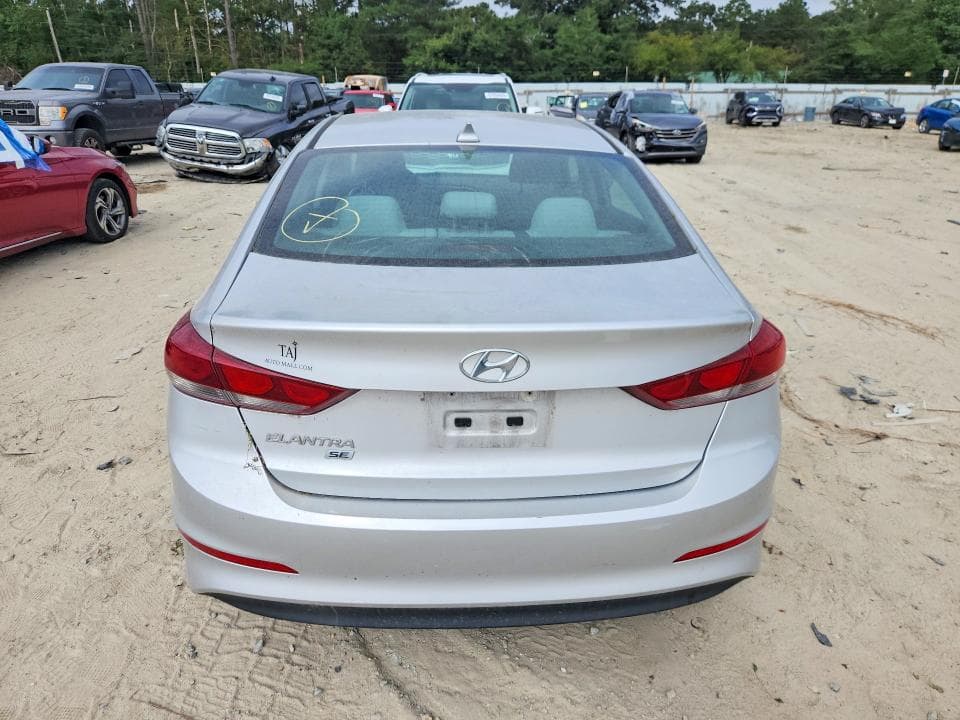 2017 HYUNDAI ELANTRA SE 6