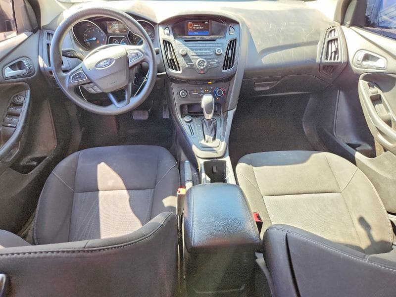 2017 FORD FOCUS SE 8
