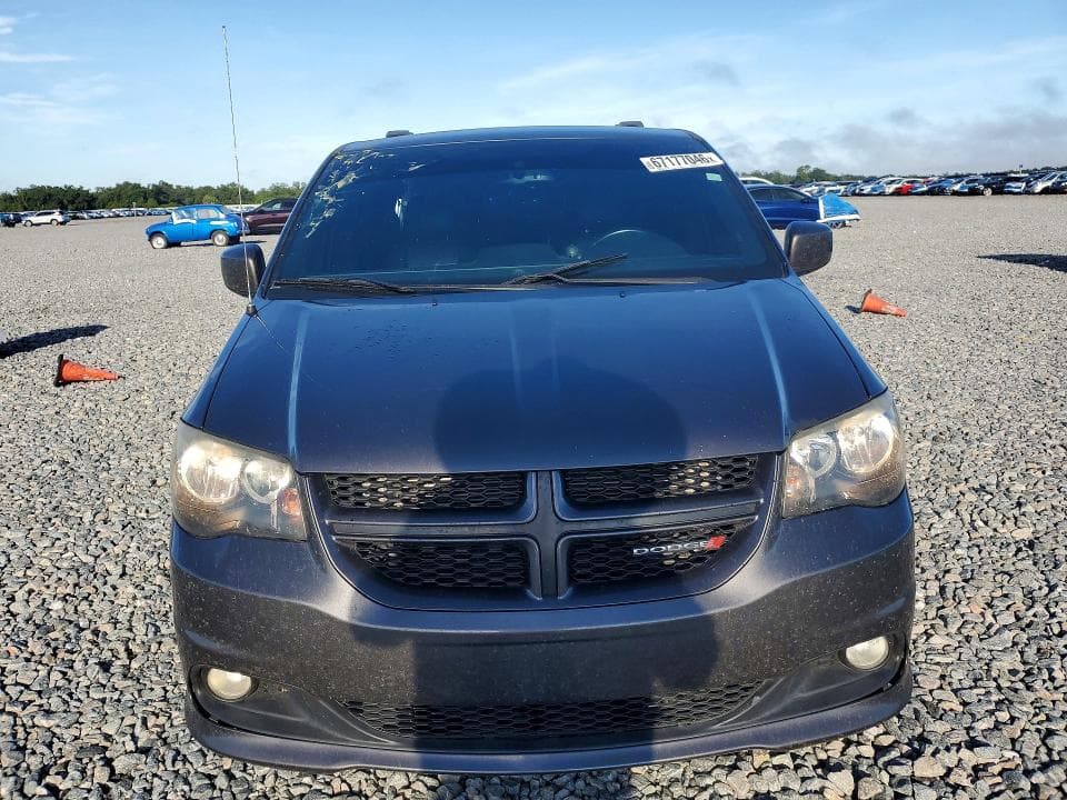 2017 DODGE GRAND CARAVAN GT 5