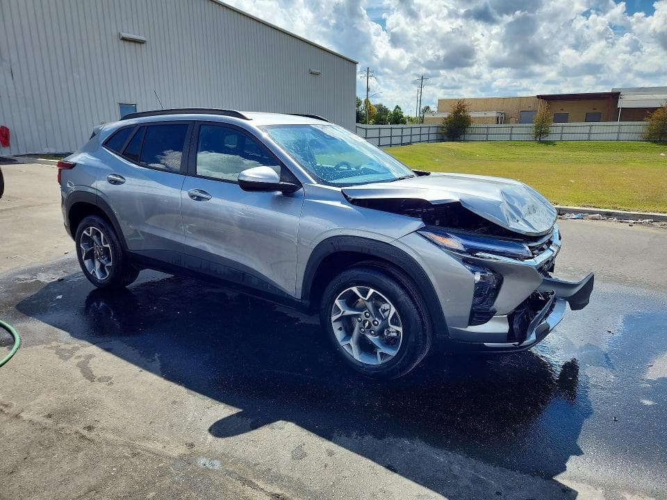 2026 CHEVROLET TRAX 1LT 4
