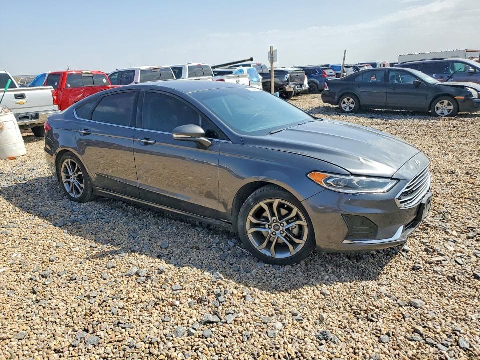 2020 FORD FUSION SEL 4