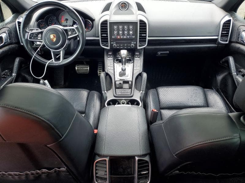 2018 PORSCHE CAYENNE S 8
