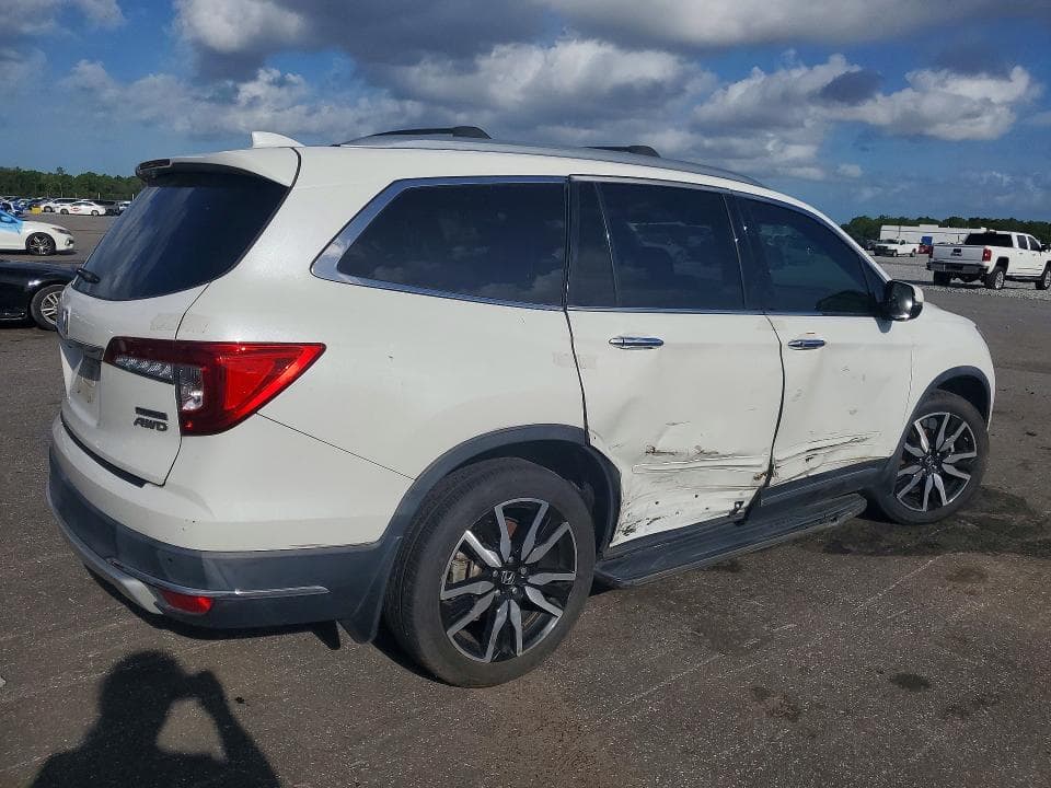 2021 HONDA PILOT TOURING 3