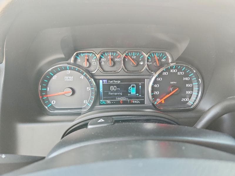 2017 GMC YUKON SLE 9