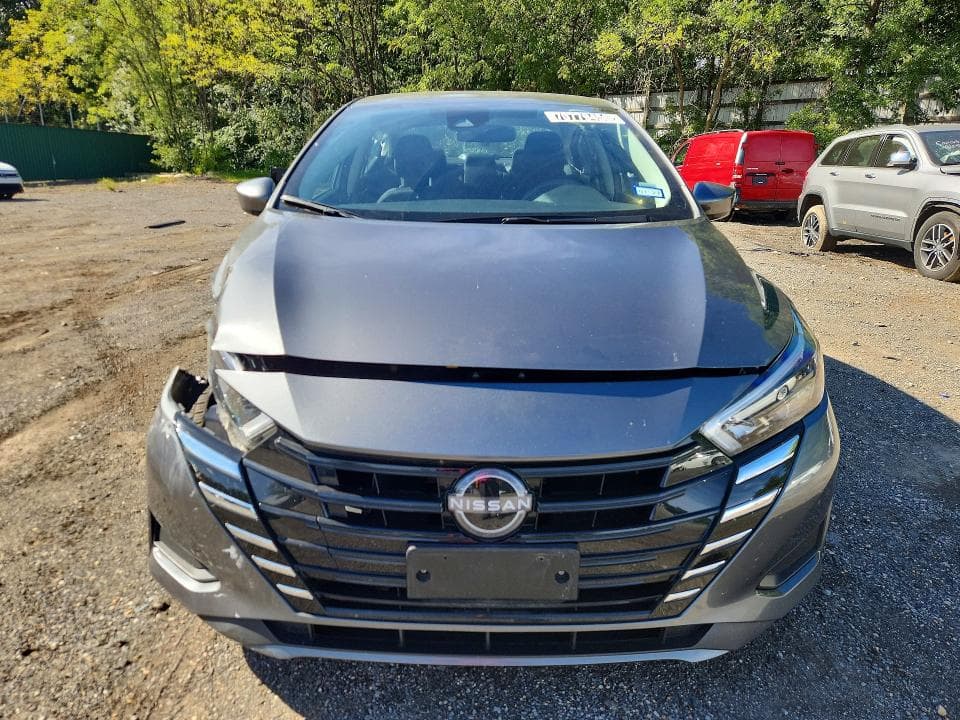 2025 NISSAN VERSA SV 5