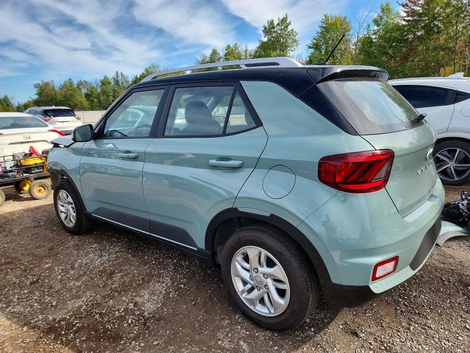 2026 HYUNDAI VENUE SEL 2