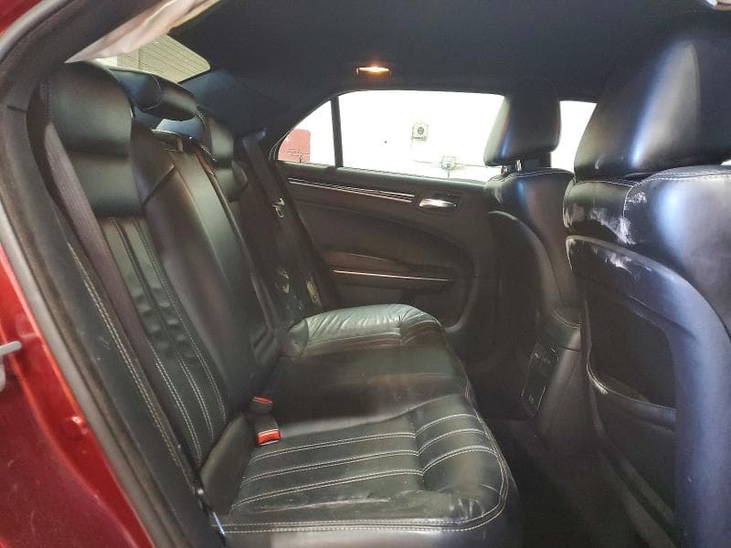 2018 CHRYSLER 300 S 10