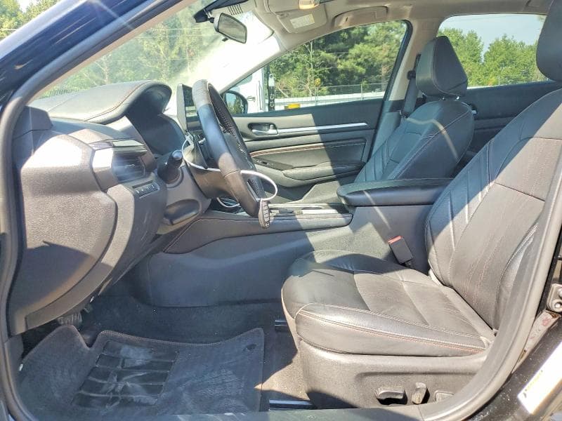2023 NISSAN ALTIMA SR 7