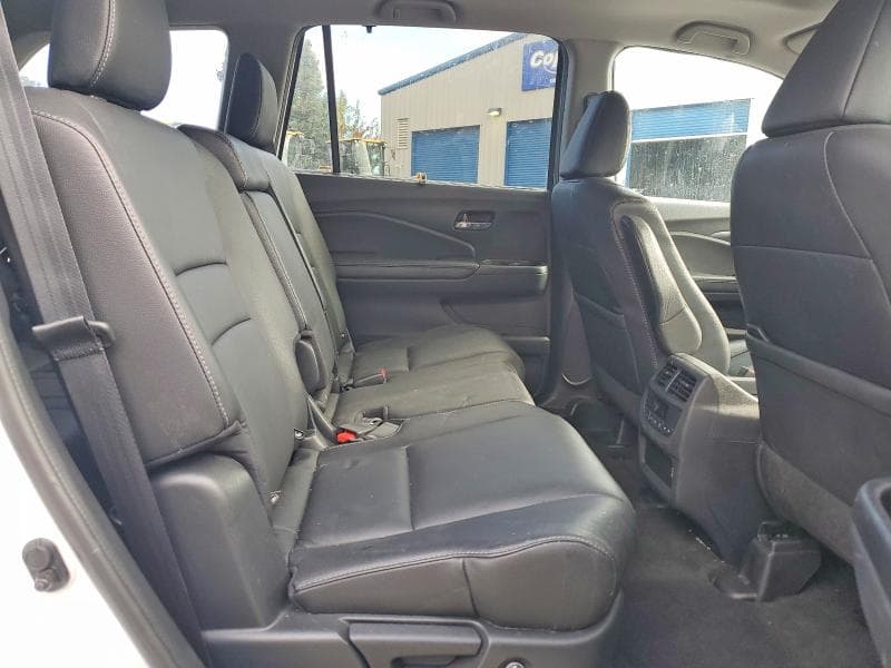 2022 HONDA PILOT SE 11