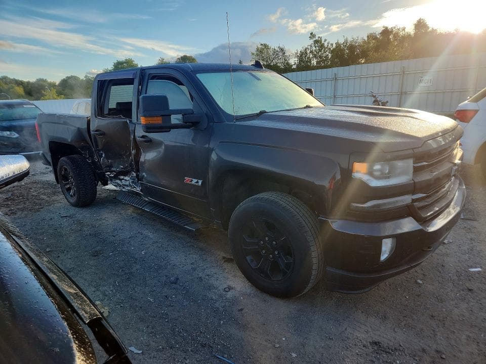 2017 CHEVROLET SILVERADO K1500 LTZ 4