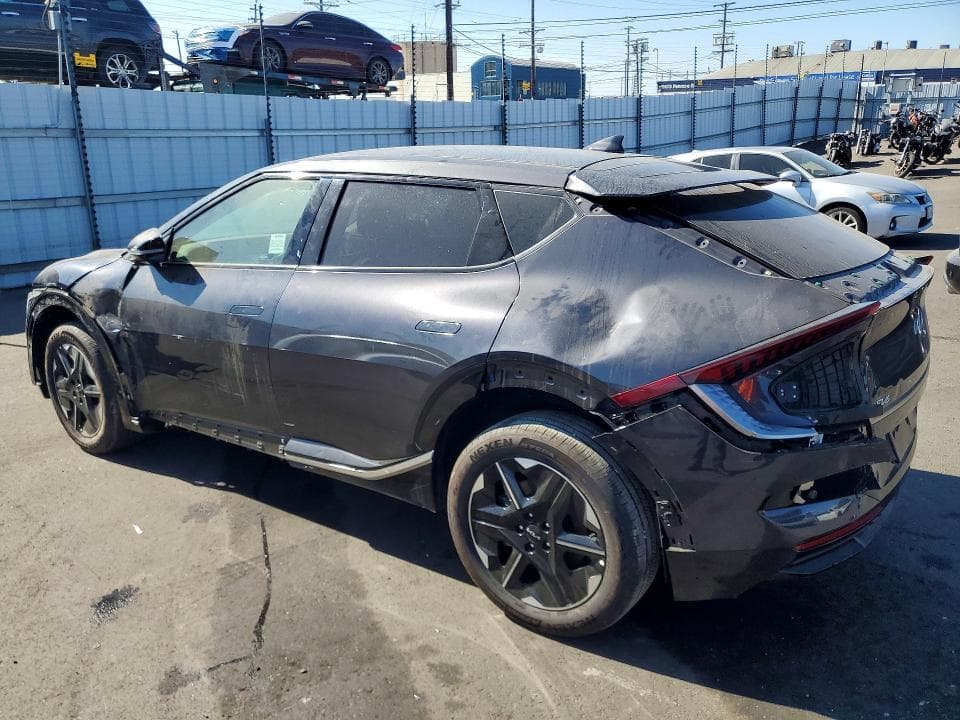 2025 KIA EV6 LIGHT LONG RANGE 2