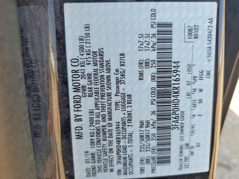 2019 FORD FUSION SE 12