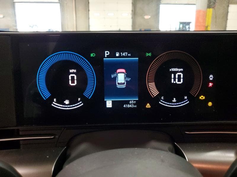 2025 HYUNDAI KONA SEL 9