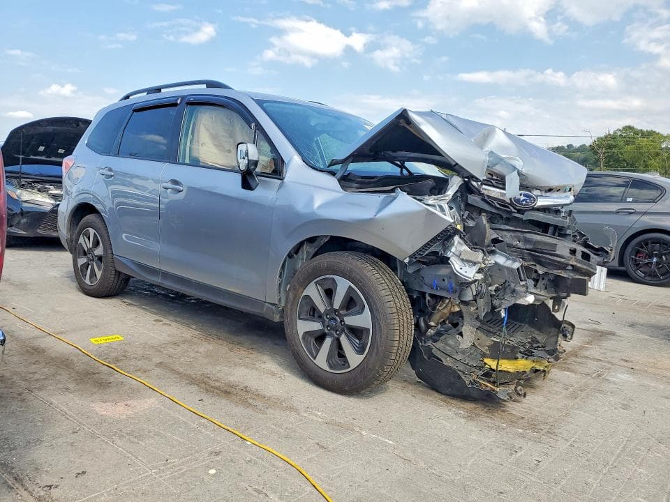 2017 SUBARU FORESTER 2.5I PREMIUM 4