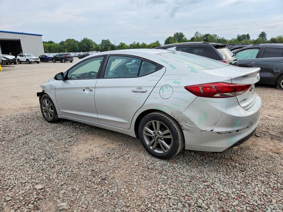 2017 HYUNDAI ELANTRA SE 2