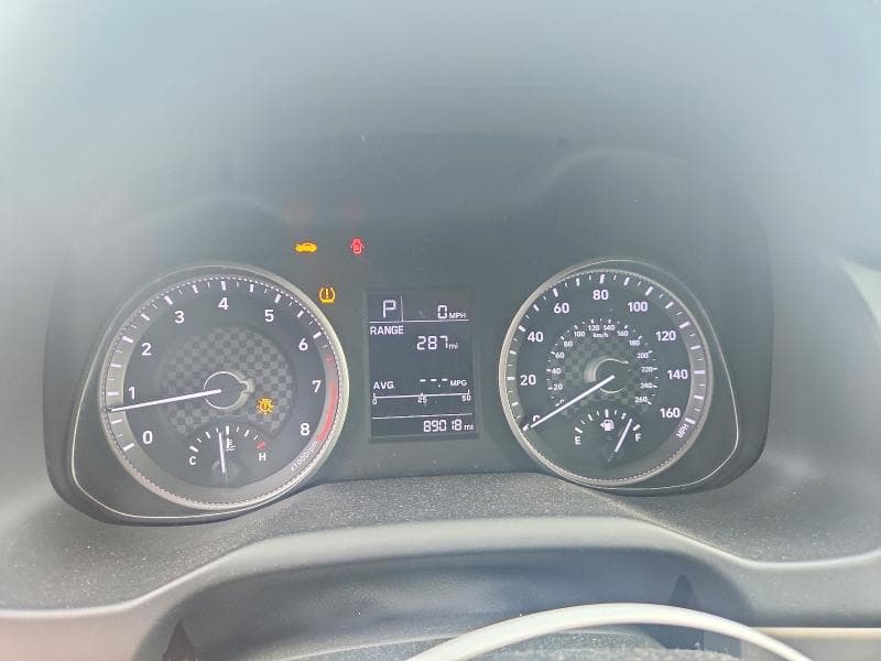 2019 HYUNDAI ELANTRA SE 9