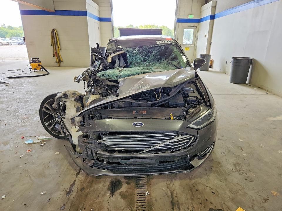 2017 FORD FUSION TITANIUM 5